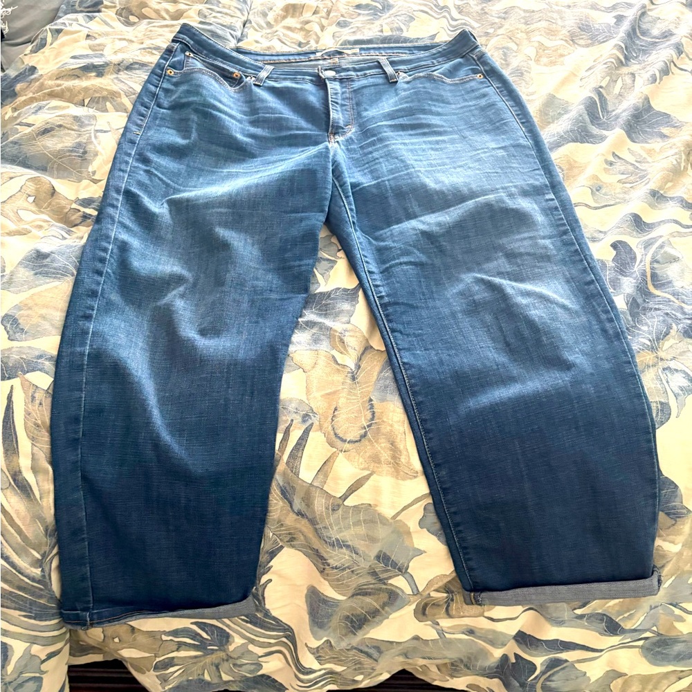 Levi’s Boyfriend Jeans Cropped Stellar Stretch Mid Rise Size 18W
